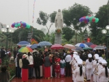 Nghi thức làm phép tượng đài Đức Mẹ và thánh lễ tạ ơn tại giáo họ Nhuệ Giang
