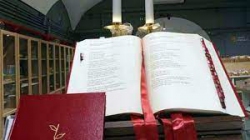 Đức Thánh Cha Phanxicô: Giám mục phải có phép Toà Thánh khi cho phép cử hành Thánh lễ theo nghi lễ cũ