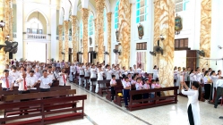 Huynh đoàn giáo dân Đa Minh giáo xứ Suý Nẻo: Thánh lễ tiếp nhận và tuyên hứa của các tân đoàn sinh
