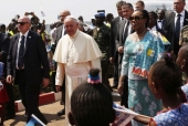 Giáo Hội Năm Châu 01 – 07/12/2015: Chuyến tông du của Đức Thánh Cha tại Cộng hòa Trung Phi